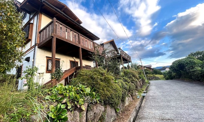 Amagase Onsen House | Rental villa with a hot spring fireplaceBBQ is available Up to 8 people / Hita Ōita