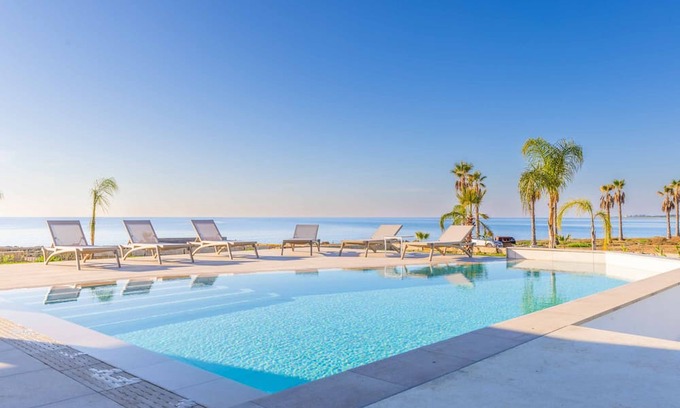 Softades Villa | Larnaca Blue 1 - Four Bedroom Villa, Sleeps 8