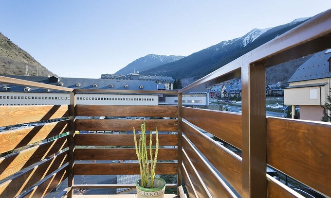 Vielha Apartment | Luderna - Apartamento Des Pois