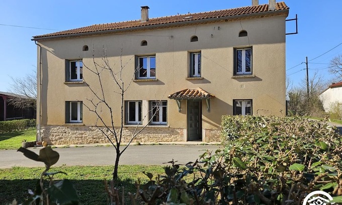 Terre-Clapier House | Trivalou - TERRE DE BANCALIE