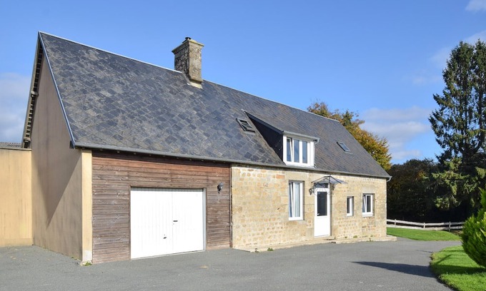 Saint-Clement-Rancoudray House | Charmante maison au calme