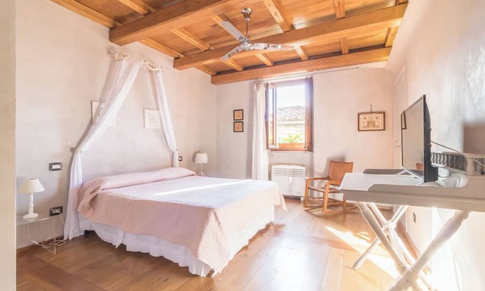 Farnese Bed & Breakfast | Boutique B&B Residenza Farnese Suite Joie