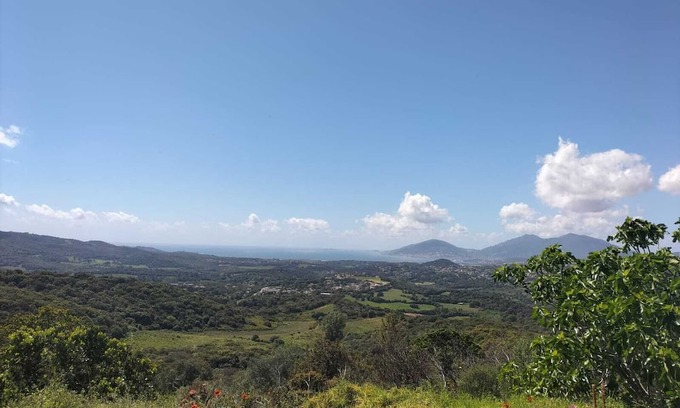 Eccica-Suarella House | VILLA Equipped - View of the Gulf of Ajaccio - 10 min from the beaches in the heart of nature!