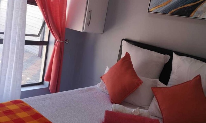 Universitas Apartment | 3 Bedroom, Close to shopping malls.