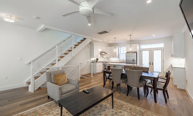 Capitol Hill House | Beautiful 4BR Entire House in DC Near Capitol
