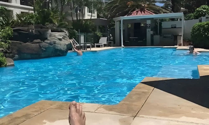 Gold Coast Apartment | Beautiful 3BR Apartment 70m walk to beach