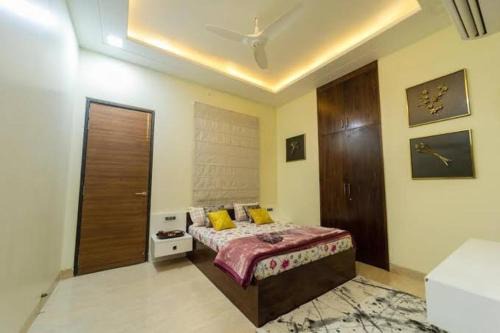 Neem Ka Thana Apartment | S S villa