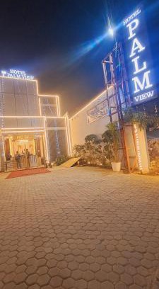 Vasant Kunj Hotel | HOTEL THE PALM VIEW
