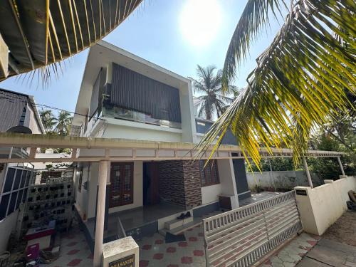 Chavakkad House | ALAKAPURI